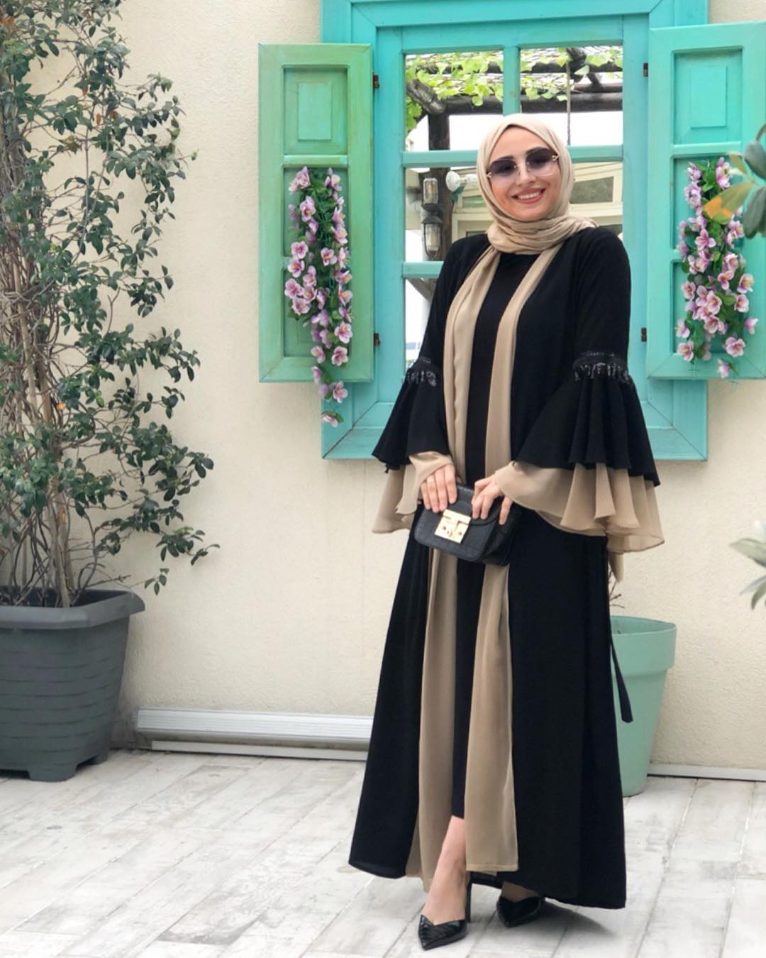 Abaya 2 Pièces en Crêpre - chic et élégante !