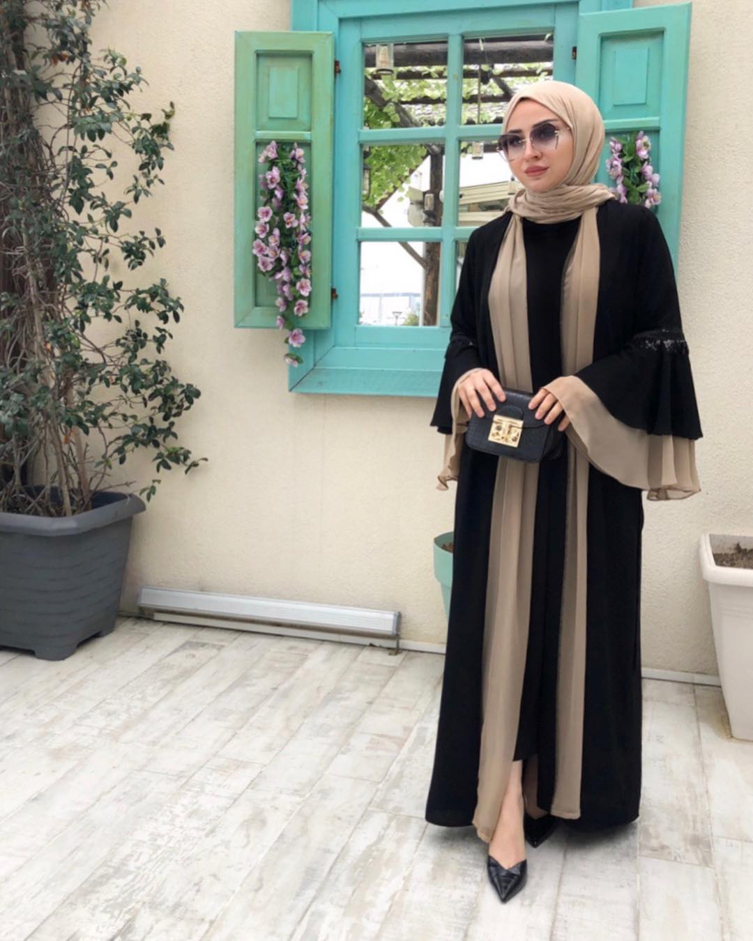 Abaya 2 Pièces en Crêpre - chic et élégante !